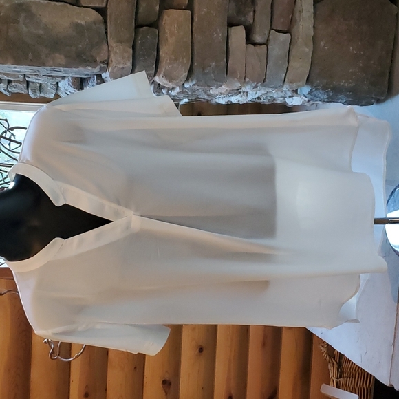 timeson Tops - TIMESON XXL WHITE BLOUSE NWOT